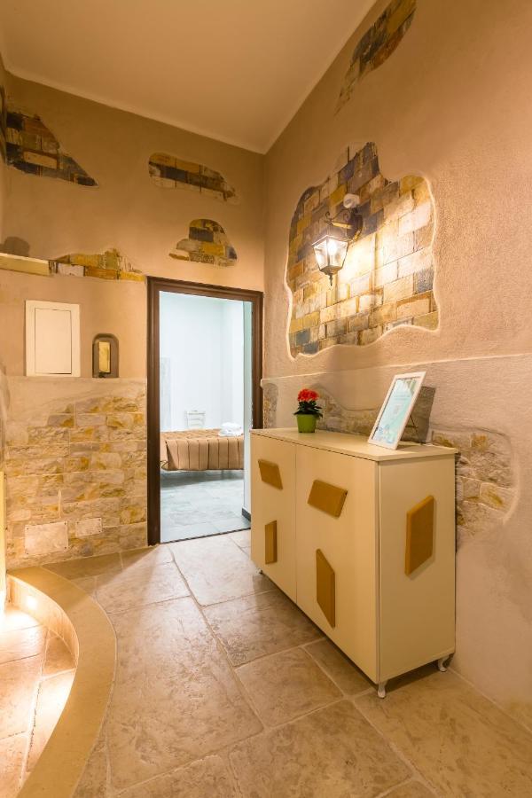 Gelso Complex Studios And Flat By Napoliapartments Exterior foto